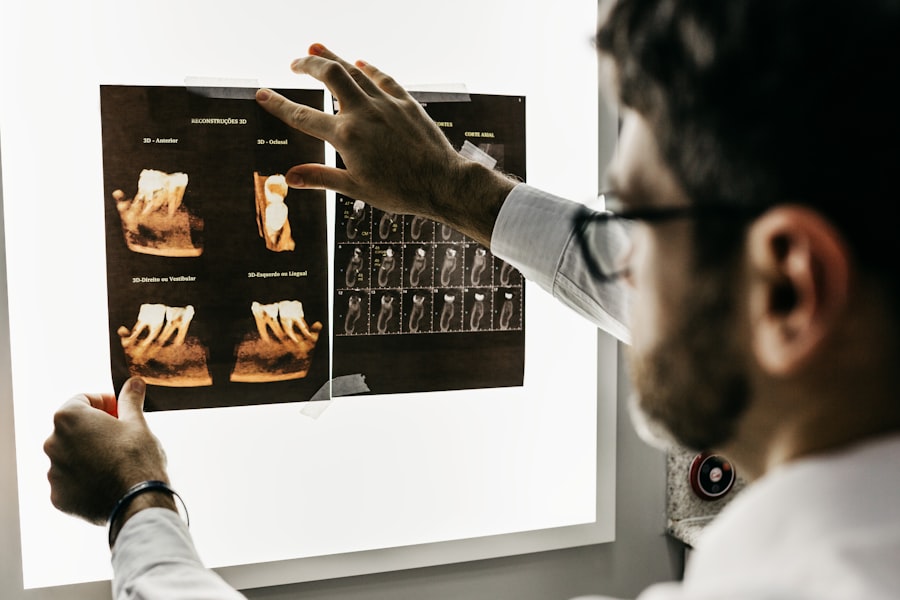 Zahnärztliche Behandlung mit moderner Diagnostik